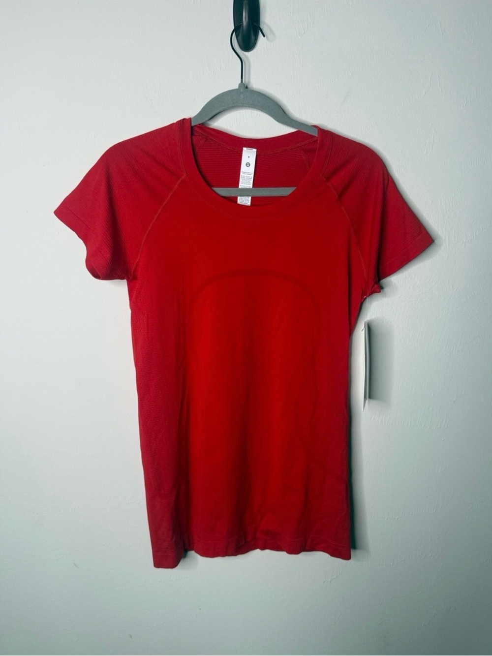 Lululemon Swiftly Tech Short Sleeve 2.0 - Picture 1 of 4